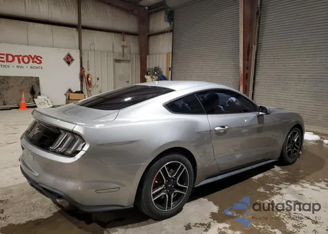 2020 Ford Mustang z USA, uszkodzony, nr VIN 1FA6P8TH9L5136159